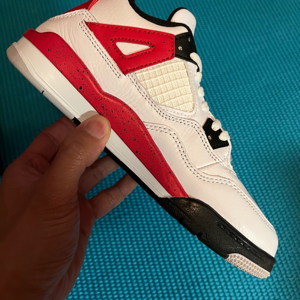 Jordan 4 Retro (PS) - Picture 4 of 6